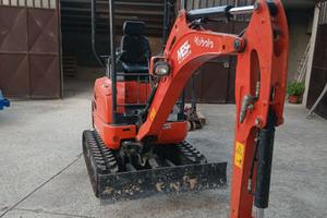 Escavatore  kubota u17