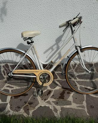Bicicletta Bianchi – Telaio basso, stile classico