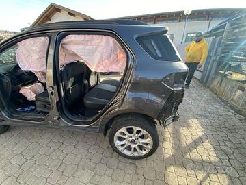 PARAFANGO POSTERIORE SINISTRO ECOSPORT CR1 2018