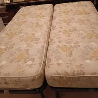  2 reti e materassi singoli 