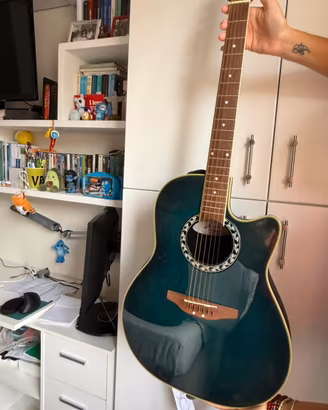 Chitarra acustica