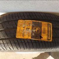 Gomma e cerchio 225/75 R16