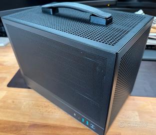 Mini Gaming PC Ryzen 7 RX 7700 XT 32GB DDR5 2TB