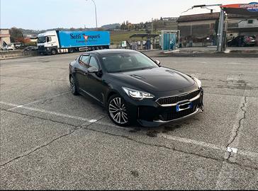 Kia stinger