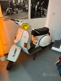 Piaggio Vespa PX 150