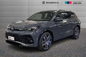 Volkswagen Tiguan 1.5 ETSI ACT R-LINE DSG 150...