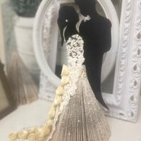 Sposi realizzati interamentea mano