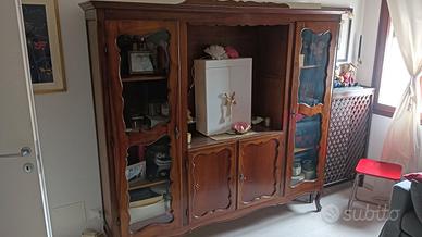 Vetrinetta in radica di Noce