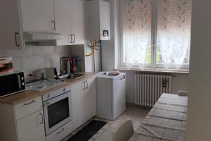 Stanze singole in appartamento ristrutturato 425eu