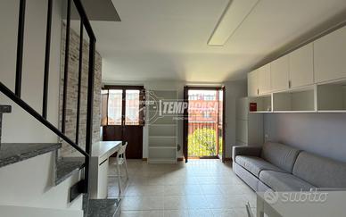 MONOLOCALE CON TERRAZZO