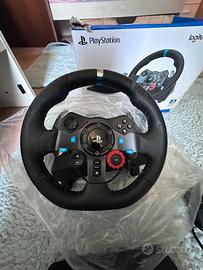 Logitech g29 con pedaliera e cambio manuale