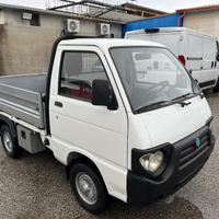Piaggio quargo cassone ribalt-700 cc/diesel-2006