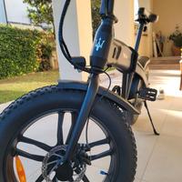 Bicicletta elettrica Maserati