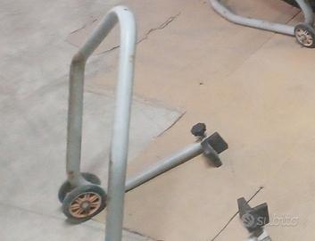 cavalletto moto posteriore 