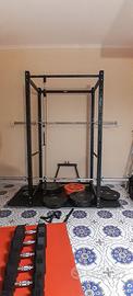 Power Rack completo, bilancieri, manubri e altro