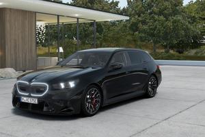 BMW M5 Touring 4.4 727cv auto