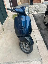 vespa lx