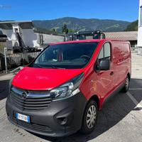Opel VIVARO VAN