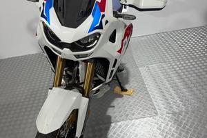 Honda Africa Twin 1100 2025