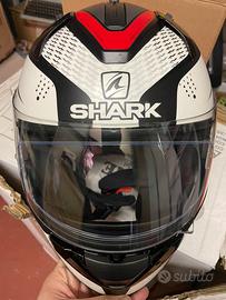 Casco SHARK