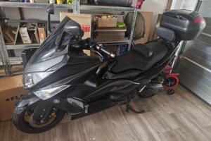 Yamaha T Max - 2009