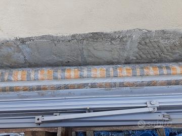 Tende da sole  e  invernali per balcone