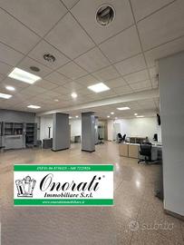 Immobile di 479 m² con più di 5 locali a Roma