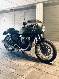 Moto Guzzi - V7 Le Mans