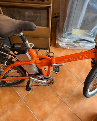 Bici Elettrica Ekletta 10 Ah