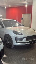 Macan 265 cv 2.0 benzina come nuova
