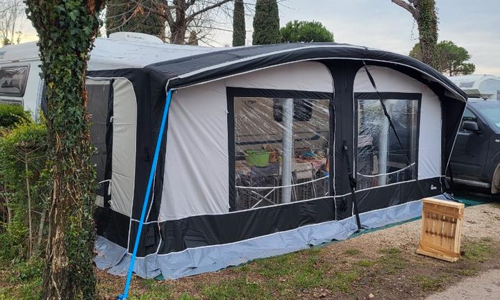 Veranda gonfiabile roulotte