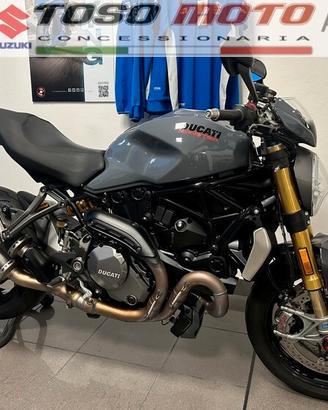 Ducati Monster 1200 S