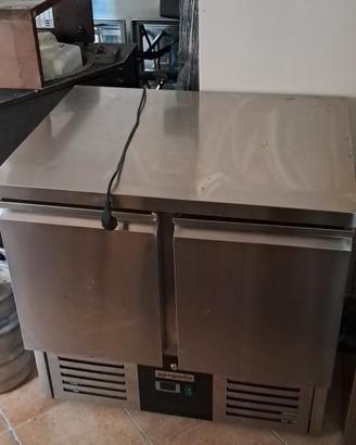 banco frigo con due ante per bar ristorante