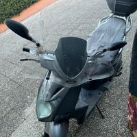 Kymco 125 r16