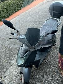 Kymco 125 r16