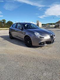Alfa Romeo Giulietta 1.6 105 CV