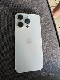 Iphone 15 pro bianco