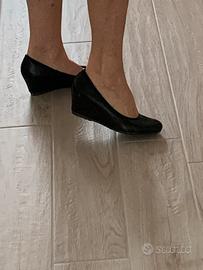 Scarpe decolté nere Tamaris