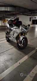 Kawasaki ninja zx6rr 