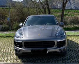 Porsche Cayenne S