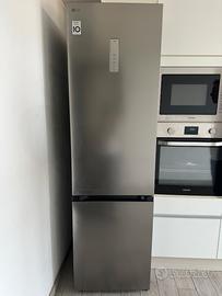 Frigorifero LG No Frost  Wi-Fi – 387 L
