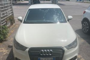 Audi A1 1.6 TDI 90 CV - Adatta Neopatentati