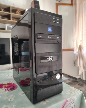 PC Mid Tower Desktop assemblato (2)