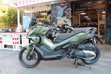VOGE SR450X TUO A 150€ MESE ACC. ZERO