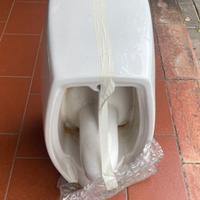 Sanitario wc sospeso