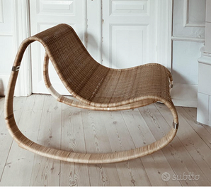 Vintage design, sedia a dondolo James Irvin(Ikea)