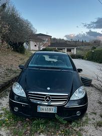 Mercedes a 180d