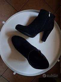 Scarpa nera