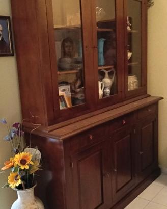 Mobile a parete in legno