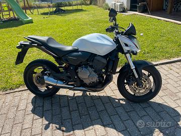 Honda hornet 600